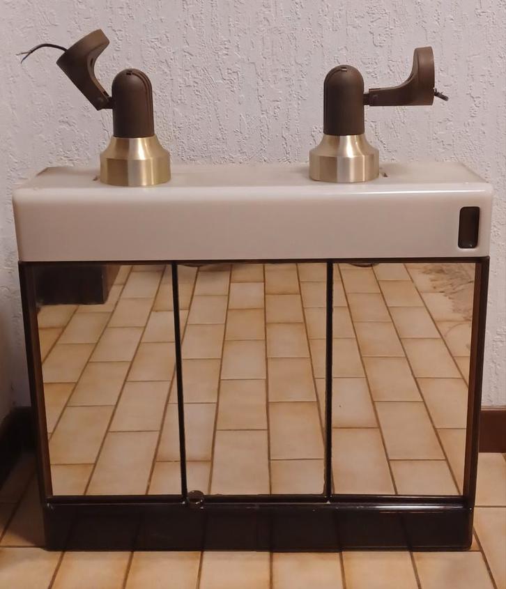 Retrospiegelkast bruin/creme + 2  spots goud/bruin, Huis en Inrichting, Badkamer | Badkamermeubels, Zo goed als nieuw, Minder dan 100 cm