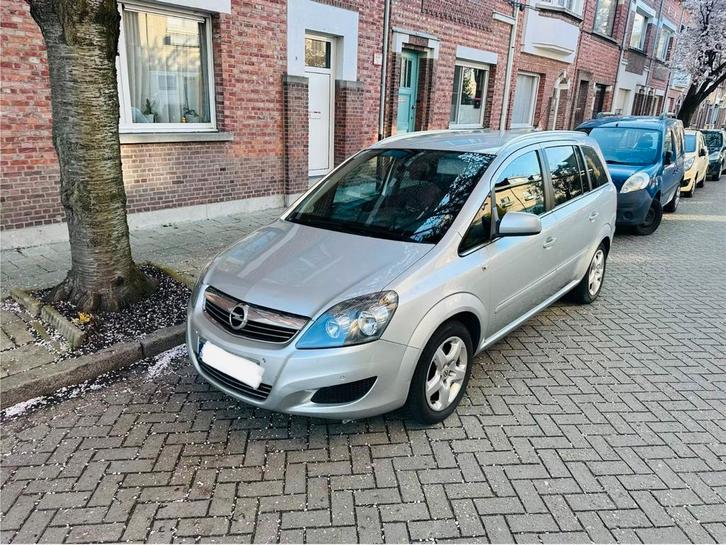 Opel Zafira benzine 7 plaatsen '2014, Autos, Opel, Particulier, Zafira, ABS, Airbags, Air conditionné, Ordinateur de bord, Verrouillage central