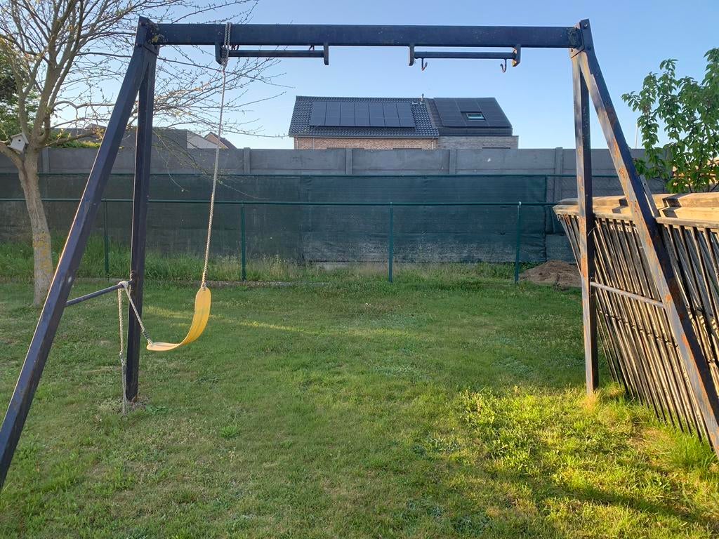 Schommel van metaal, Ophalen, Gebruikt, Schommel