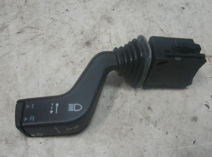 COMMUTATEUR CLIGNOTANT Opel Corsa C (F08 / 68) (09-185-414), Autos : Pièces & Accessoires, Tableau de bord & Interrupteurs, Opel