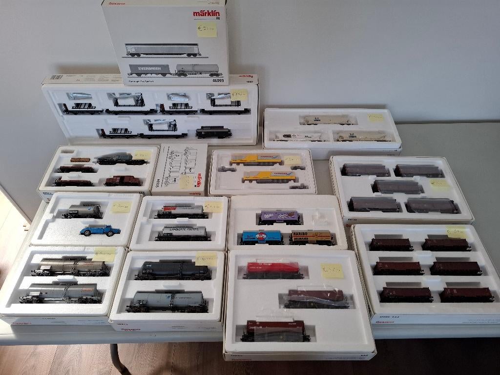 Marklin H0 diverse wagon sets in originele verpakking, Wisselstroom, Wagon, Ophalen of Verzenden, Zo goed als nieuw