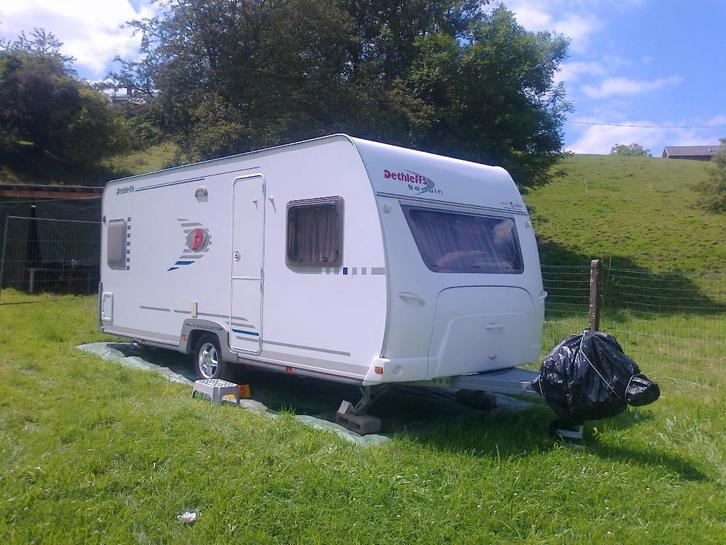 Caravane Dethleffs Beduin 510 DB, Caravanes & Camping, Caravanes, Particulier, jusqu'à 4, 1000 - 1250 kg, Dethleffs, Grand lit