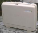 Koffer Delsey (57 x 44 x 18 cm), 50 tot 60 cm, Hard kunststof, 45 tot 55 cm, Slot