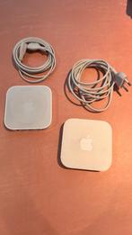 Apple AirPort Express set van 2 + kabels AirPlay / audio, Informatique & Logiciels, Routeurs & Modems, Enlèvement, Comme neuf