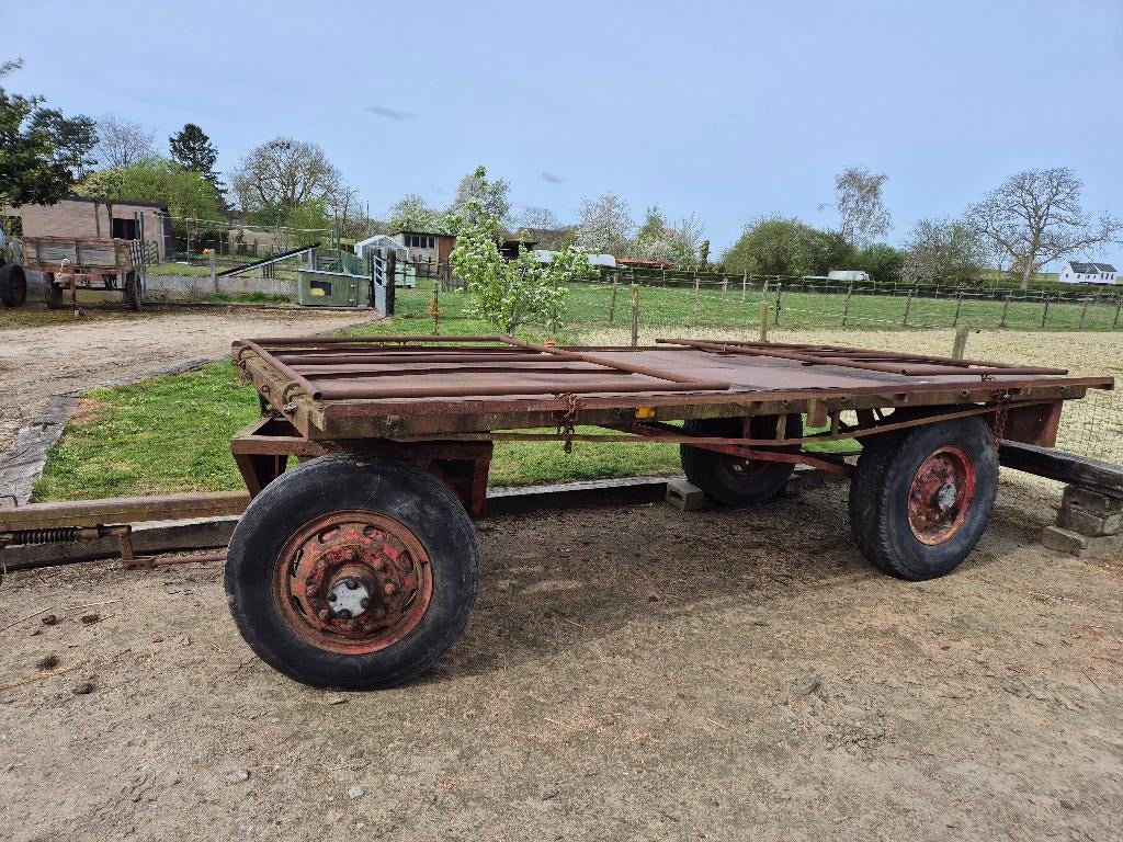 paille : chariot à foin, Enlèvement ou Envoi, Élevage
