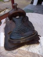 Oude westernzadel, Ophalen