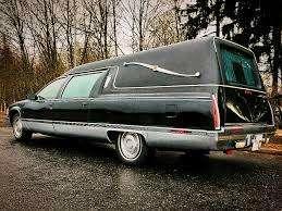 Corbillard cadillac Fleetwood, Autos, Cadillac, Particulier, Autres modèles, Essence, Autre carrosserie, Automatique, Noir, Gris