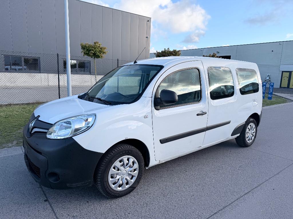 kangoo maxi L2/2020/Diesel/Lez ok  2030 5165,29€ hors TVA, Autos, Camionnettes & Utilitaires, Entreprise, Achat, USB, Renault