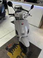 GTS Toscana (A-klasse) 393 km! Als nieuw - fabrieksgarantie!, Vélos & Vélomoteurs, Scooters | Peugeot, Neuf, Autres modèles, 49 cm³