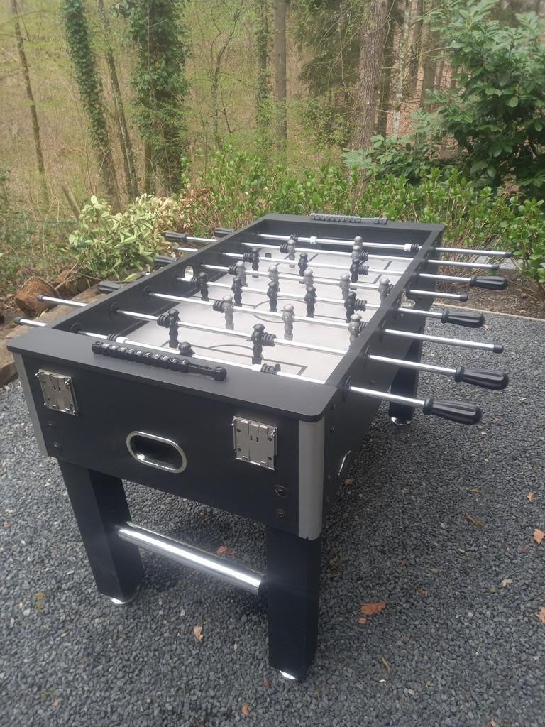 Tafelvoetbal, Ophalen