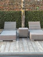 Ligbedden voor buiten met klein tafeltje/krukje, Kunststof, Gebruikt, Tuinset, Ophalen