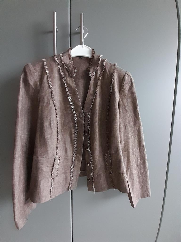 Linnen jasje 38 Caroline Biss, Maat 38/40 (M), Bruin, Ophalen of Verzenden, Jasje