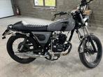 Mash fifty 50cc bouwjaar 2023 grijs, Fietsen en Brommers, Brommers | Overige merken, Ophalen, Zo goed als nieuw