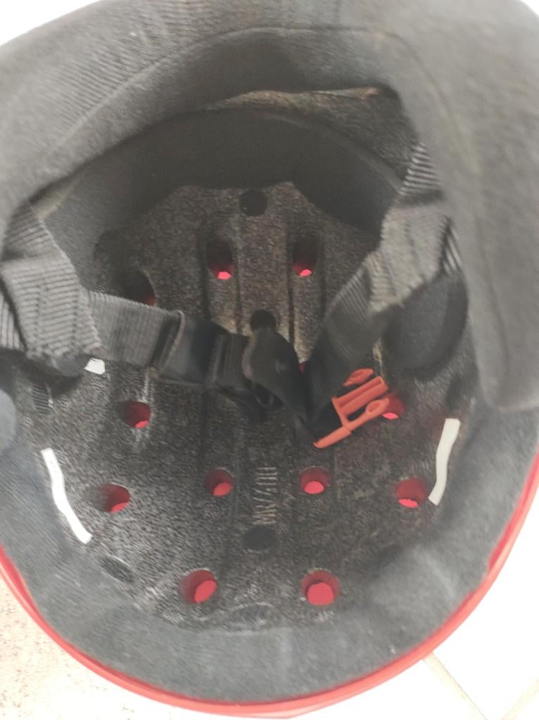 Casque enfant, Autres marques, Comme neuf, Enlèvement, Autres types