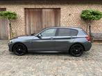 BMW 120i F20 LCI | 2.0 benz. | M pak | automaat | 63.763km, Te koop, Alcantara, Zilver of Grijs, Stadsauto