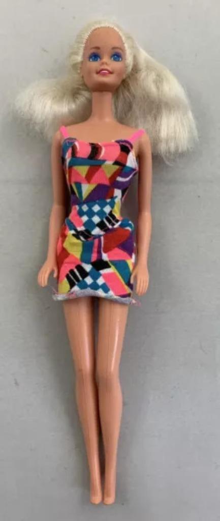 Barbie Tahiti 2093 Pop Mattel 1992 Vintage Modepop Figuur, Verzamelen, Poppen, Zo goed als nieuw, Pop, Verzenden