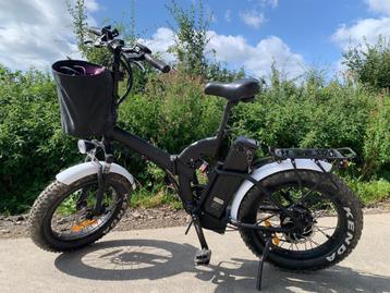Fat bike pliable comme neuf ( peu servi) beschikbaar voor biedingen