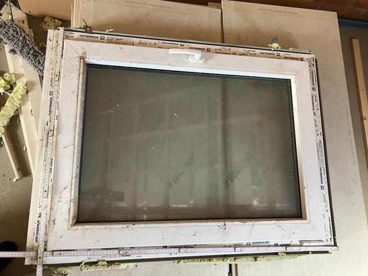 PVC raam melkglas 110cmx83cm, Doe-het-zelf en Bouw, Glas en Ramen, Zo goed als nieuw, Gevelraam of Ruit, 80 tot 120 cm, 80 tot 120 cm