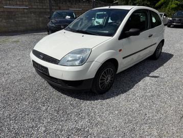 Ford Fiesta 1300 Benzine! Starters Auto! beschikbaar voor biedingen