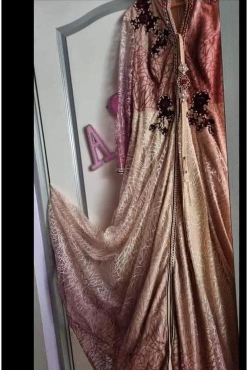 Caftan de haute couture fait la main par une styliste, Kleding | Dames, Gelegenheidskleding, Zo goed als nieuw, Galajurk, Ophalen of Verzenden