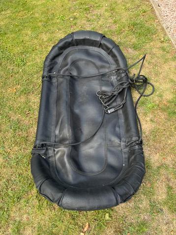 Schommelboot 140cm beschikbaar voor biedingen