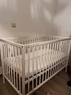 Babybed ledikant, Kinderen en Baby's, Ophalen, Zo goed als nieuw, Ledikant