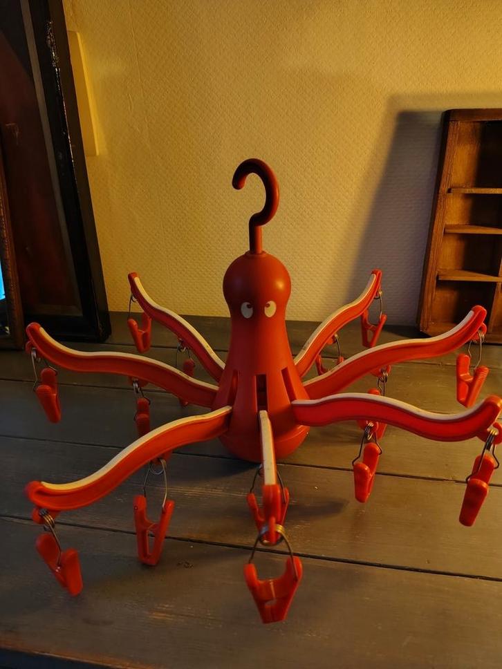 Séchoirs et porte-jarretelles en forme de calmar/poulpe, Vêtements | Femmes, Cintres, Comme neuf, Enlèvement ou Envoi