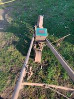 Oude manuele zaaimachine, Ophalen