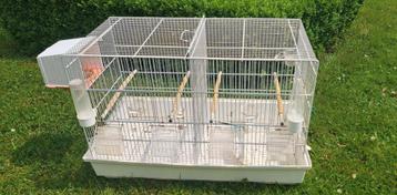 Cage d'élevage en très bon état. beschikbaar voor biedingen