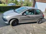 Peugeot 206 1.1 benzine, Voorwielaandrijving, 4 zetels, Stof, 4 cilinders