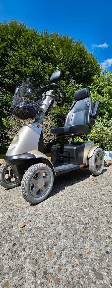 Trophy6 scootmobiel,  sterke stabiele scootmobiel  beschikbaar voor biedingen