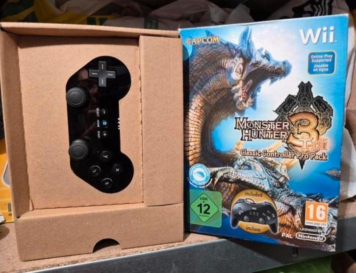 Monster Hunter Tri Collector's Box+Pro-controller, Games en Spelcomputers, Games | Nintendo Wii, Nieuw, Ophalen of Verzenden