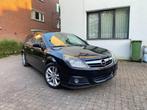 Mooie Opel Signum benzine. Bijna full opt. Met keuring, Voorwielaandrijving, Euro 5, 114 kW, Zwart