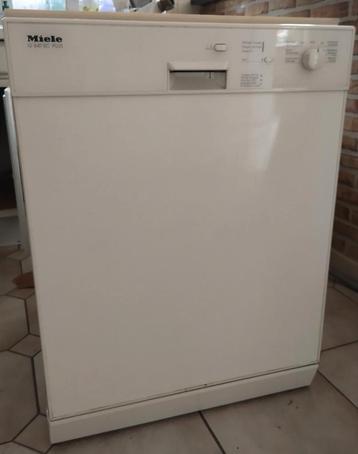 Miele vaatwasmachine beschikbaar voor biedingen