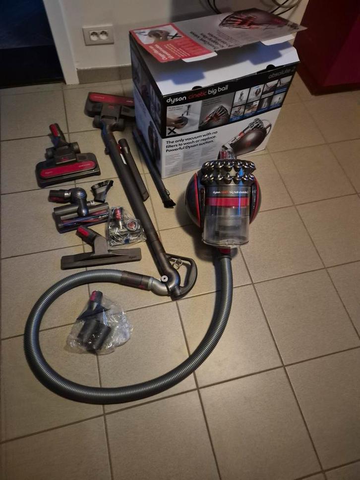 Dyson cinetic big ball absolute 2 in perfecte
staat, Elektronische apparatuur, Stofzuigers, Robotstofzuiger, Ophalen