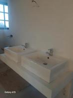 Lavabo met kraan x2, Huis en Inrichting, Badkamer | Badkamermeubels, Ophalen