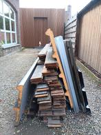 Afval tuinhuis: hout, dakplaat Joris Ide + golfplaat, Ophalen, Zo goed als nieuw