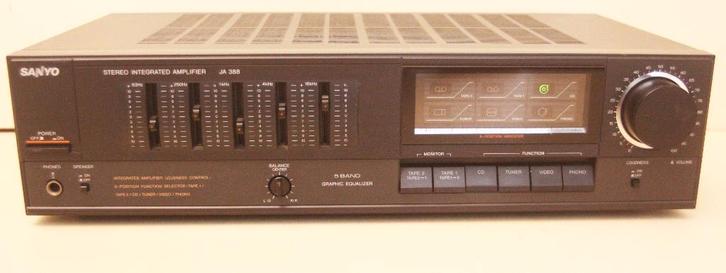 Sanyo JA 388 Versterker / 140 Watts / 1989 - 1991 / Japan, Audio, Tv en Foto, Versterkers en Ontvangers, Zo goed als nieuw, Stereo