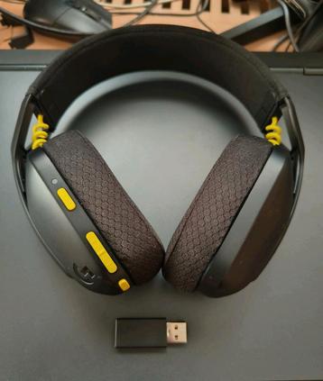 Logitech g435 lightspeed headset (garantie) beschikbaar voor biedingen