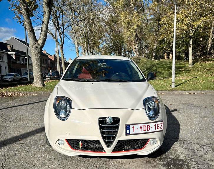 Alfa romeo mito 1.4 multiair 135cv 83600km, Auto's, Alfa Romeo, Particulier, MiTo, ABS, Achteruitrijcamera, Airbags, Airconditioning