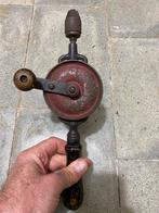 Vintage handboormachine uit 1945-1950, prijs: 40€, Doe-het-zelf en Bouw, Gereedschap | Boormachines, Ophalen of Verzenden, Gebruikt