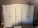 ARMOIRE PEINTE EN BLANC AVEC COMMODE ET MIROIR, 200 cm ou plus, Avec espace de penderie, Cerisier, Comme neuf