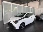 Toyota Aygo 1.0-VVT-i / Airco / Navigatie / 12 M Garantie, Voorwielaandrijving, Stof, Navigatiesysteem, Wit