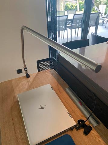 Lampe de bureau/manucure, Enlèvement, Comme neuf