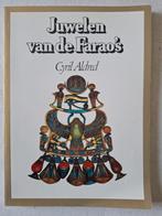Kunstboek "Juwelen van de Farao's" door Cyril Aldred", Ophalen of Verzenden, Gelezen