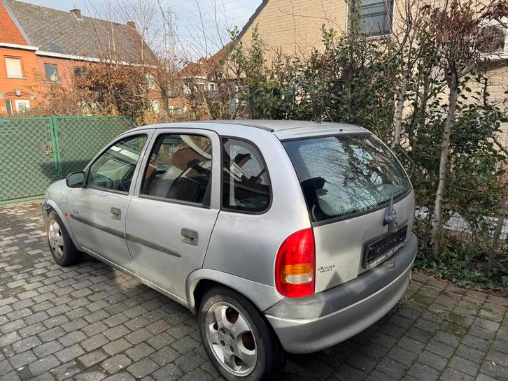 Opel Corsa Benzine Gekeurd voor verkoop, Auto's, Opel, Particulier, Corsa, Benzine, Euro 4, 5 deurs, Zilver of Grijs, Ophalen