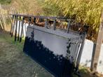 Leuning met poort, Ophalen