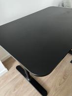 Bureau met opberg voor bekabeling, Huis en Inrichting, Bureaus, Ophalen, Gebruikt, Bureau