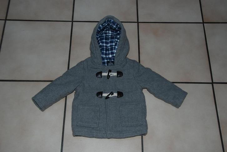 Babyjas Duffelcoat grijs T80cm of 9/12 maanden TBon!, Kinderen en Baby's, Babykleding | Maat 80, Zo goed als nieuw, Jongetje, Jasje