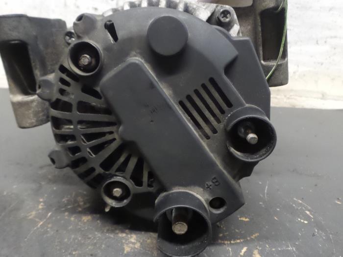 Dynamo van een Opel Corsa, Auto-onderdelen, Motor en Toebehoren, Opel, Gebruikt, 3 maanden garantie, Ophalen of Verzenden